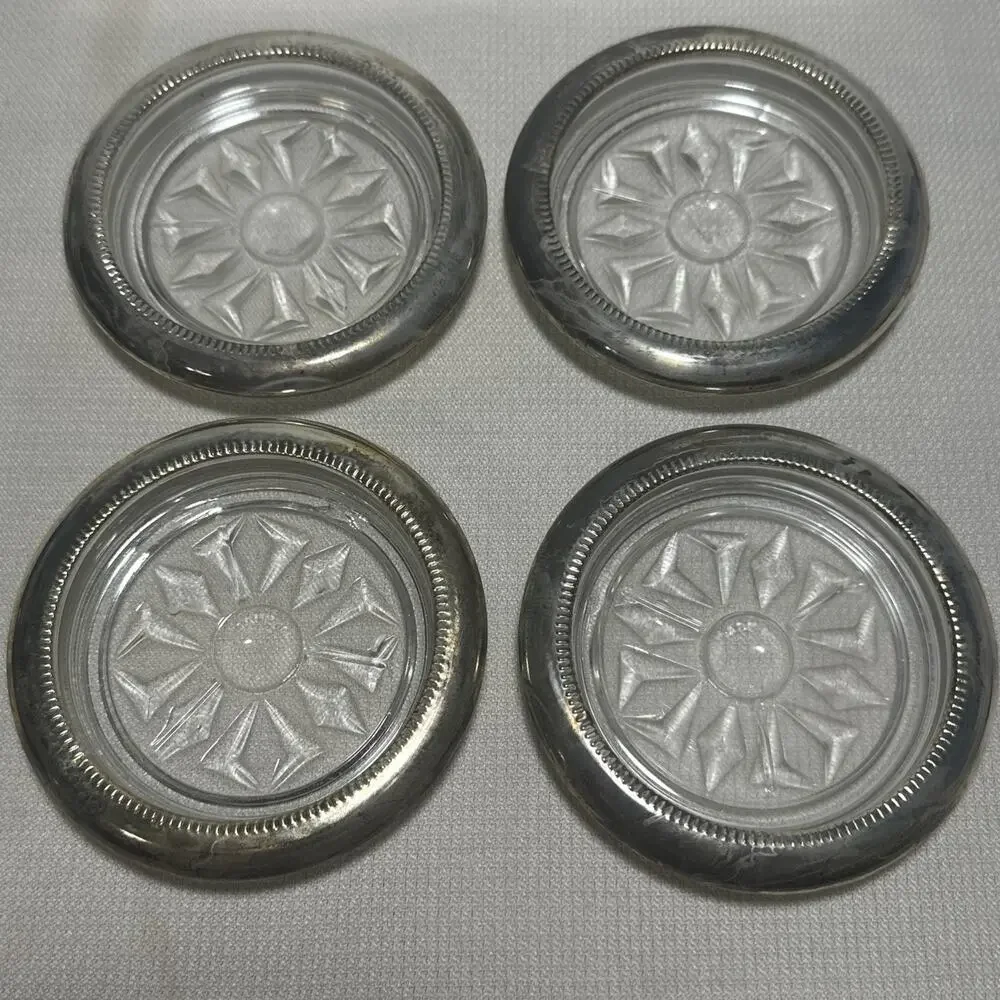 Coasters Boxed Set of 4 William Adams 1960's, Silver Plated, Made in Italy